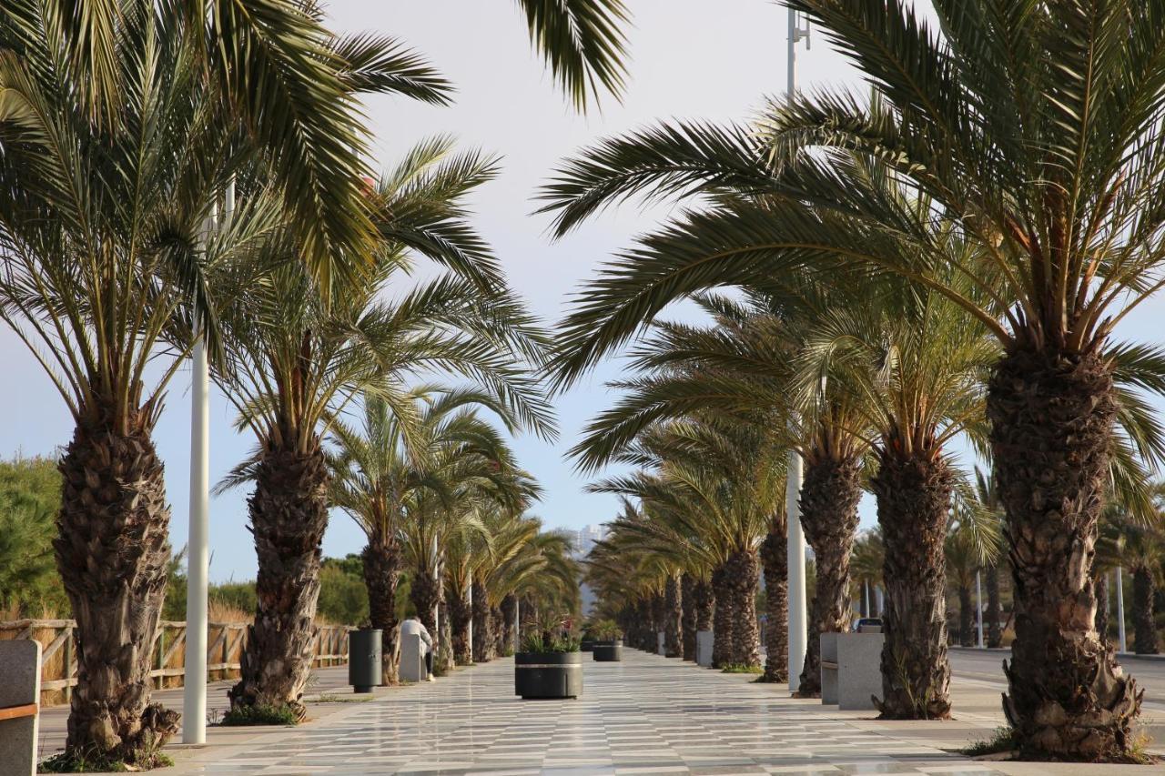 Luxury Apartment Infinity View آريناليس ديل سول المظهر الخارجي الصورة